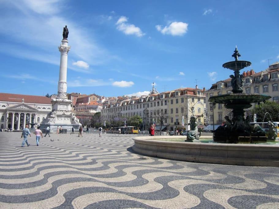 Апартаменты Mm3 Baixa Rossio Castle View! Лиссабон Экстерьер фото