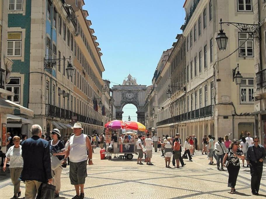 Апартаменты Mm3 Baixa Rossio Castle View! Лиссабон Экстерьер фото
