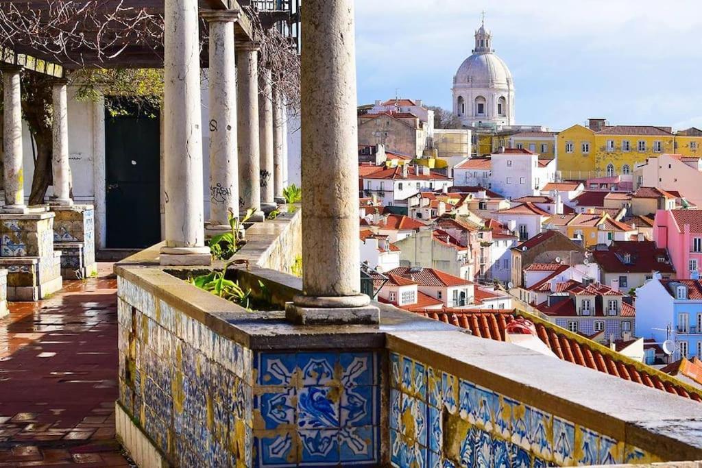 Апартаменты Mm3 Baixa Rossio Castle View! Лиссабон Экстерьер фото