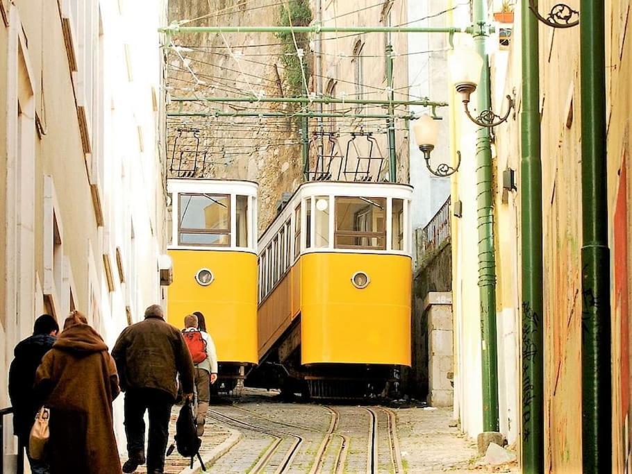 Апартаменты Mm3 Baixa Rossio Castle View! Лиссабон Экстерьер фото